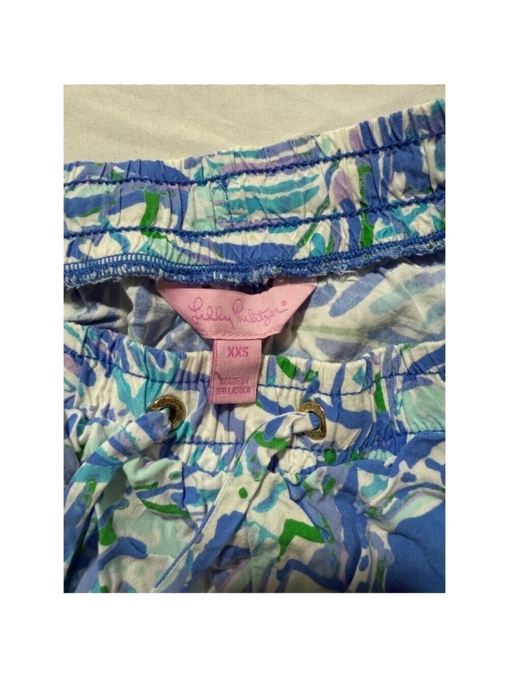 Women's Lilly Pulitzer Shorts XXS Blue Patterned - Picture 3 of 4